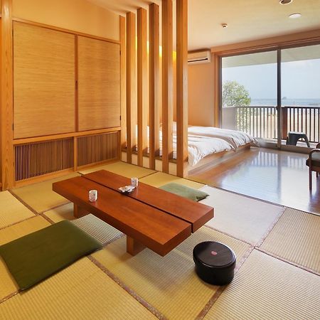 Готель Sazareishi Takashima Нобеока Екстер'єр фото